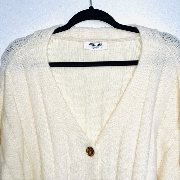 Double Zero Cream Thick Knit Ribbed Fray Hem Cardigan Sweater Medium Women’s - Picture 2 of 10